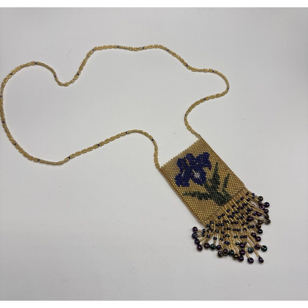 Vintage necklace Beaded gold with pocket
